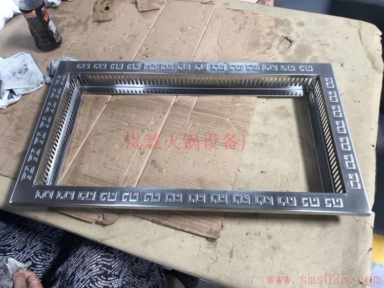 無(wú)煙火鍋?zhàn)雷觾r(jià)格（www.meishijia520.cn)